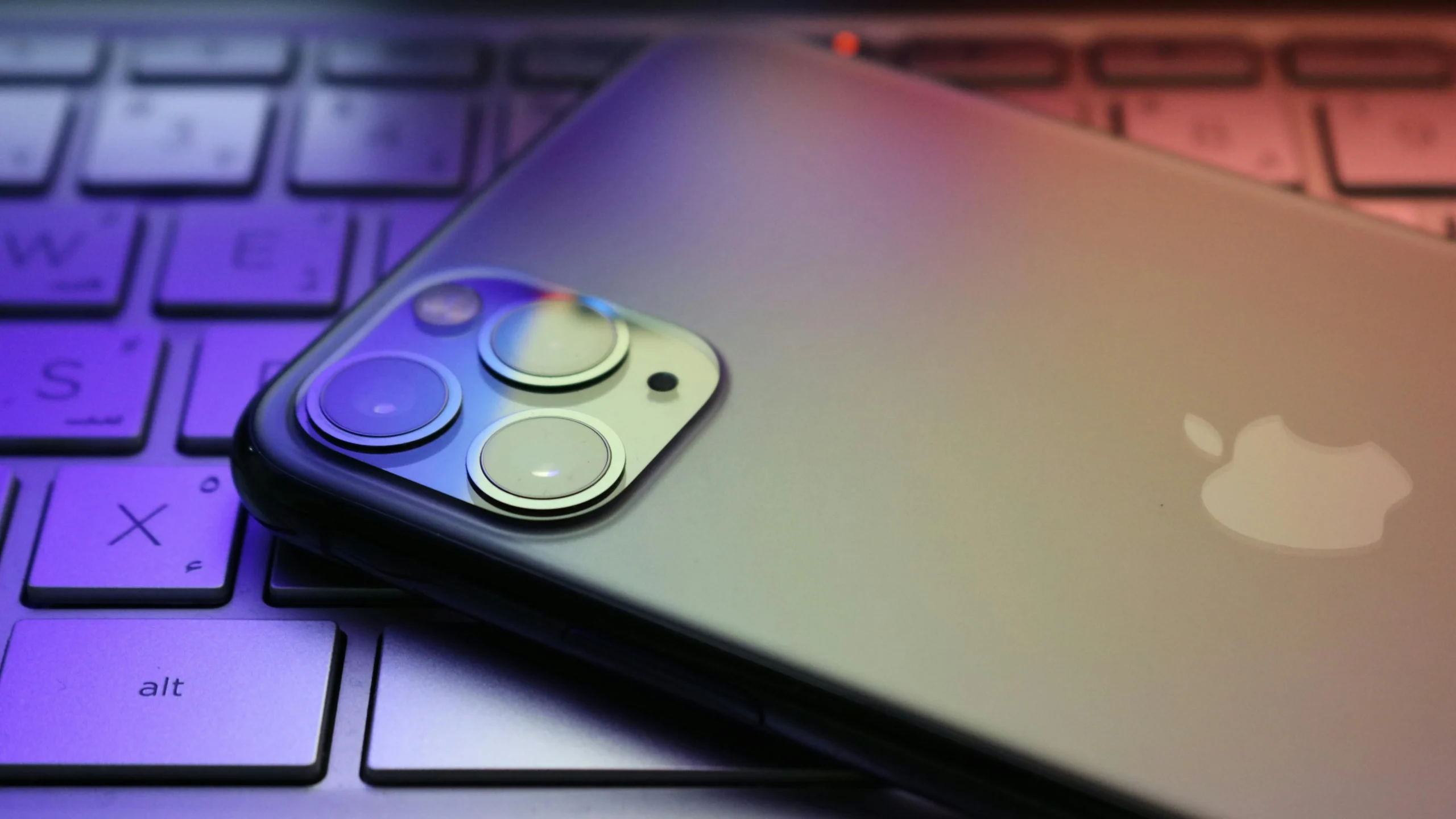 Apple’s On-Device AI Biggest iPhone Upgrade in 10 Years